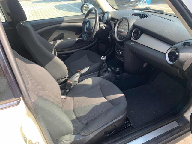 MINI Cooper D 1.6 16V Cooper D