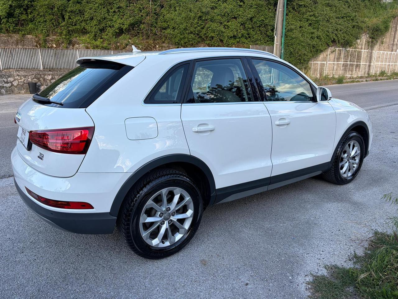 Audi Q3 2.0 TDI 150CV quattro S tronic tetto edition Design