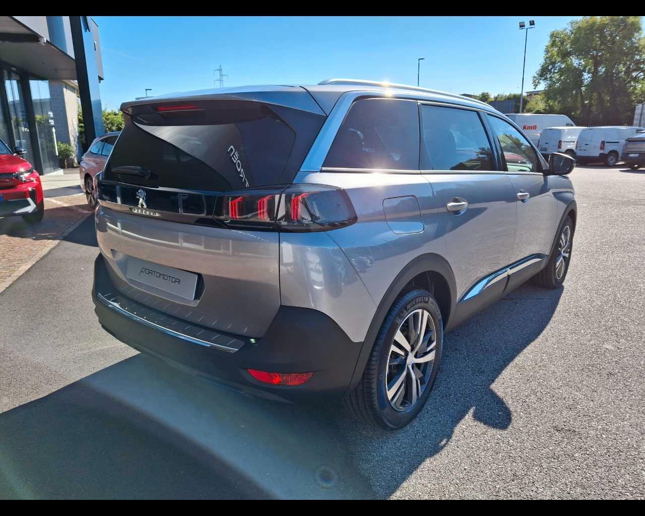 PEUGEOT 5008 BlueHDi 130 S&S EAT8 ALLURE PACK
