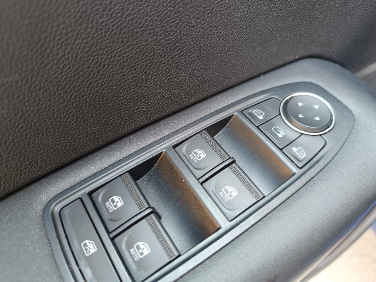 Renault Captur TCe 100 CV Intens