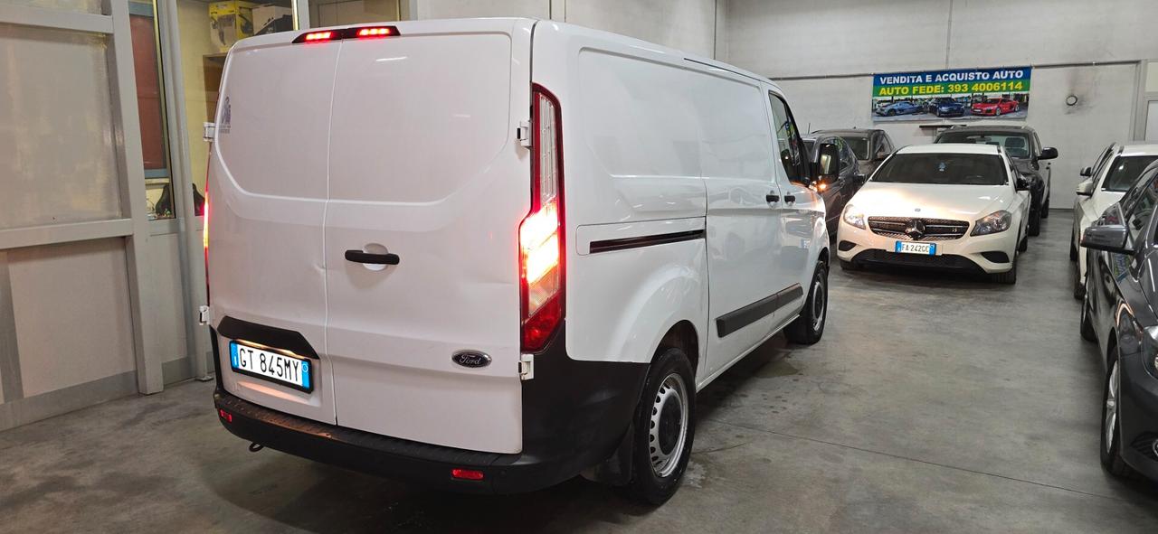 Ford Tourneo Custom 320 2.0 TDCi 130CV PC Trend
