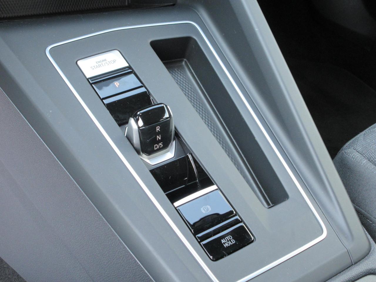 Volkswagen Golf 1.0 etsi evo Life 110cv DSG