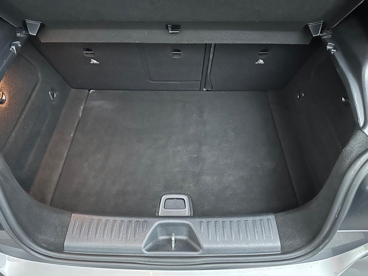 Mercedes-benz A 200 d Premium