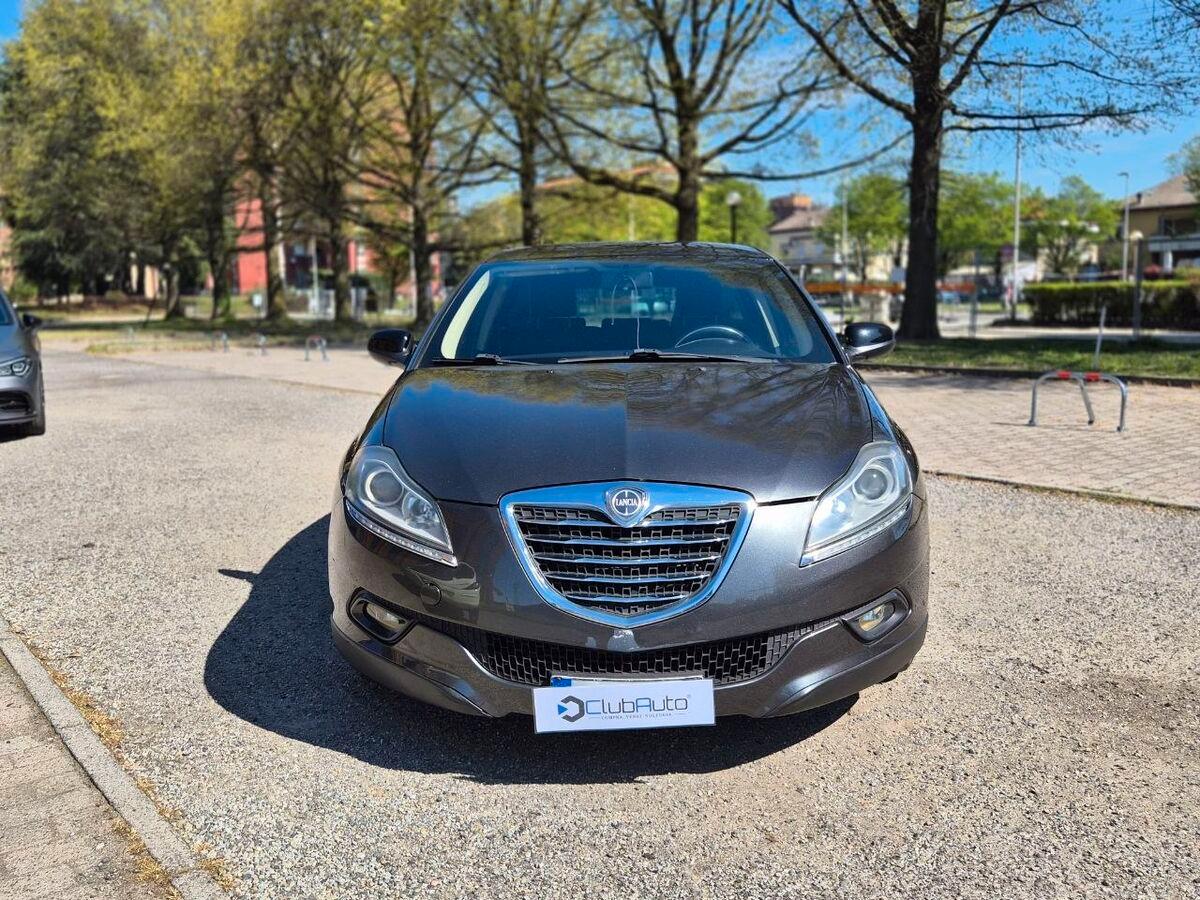 Lancia Delta 1.4 tjt Silver ecochic Gpl 120cv my14