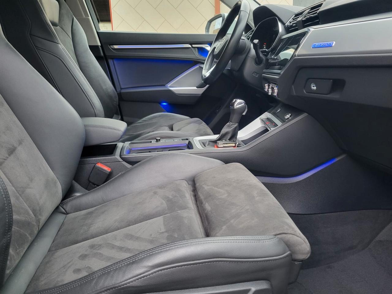 Audi Q3 S.P. 2.0 TDI 150 CV S-LINE +CERCHI 20+LUCI AMBIENTE..