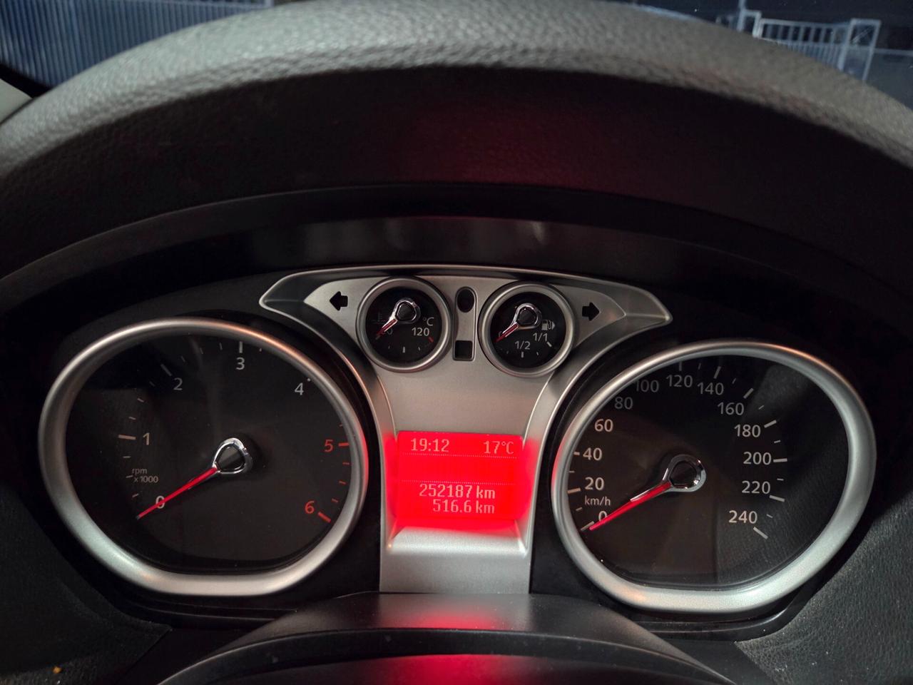 Ford Kuga Kuga+ 2.0 TDCi 163 CV 4WD DPF