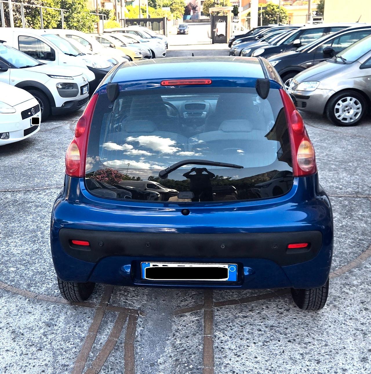 Peugeot 107 1.0 68CV 5p. TAGLIANDATA CLIMA RADIO