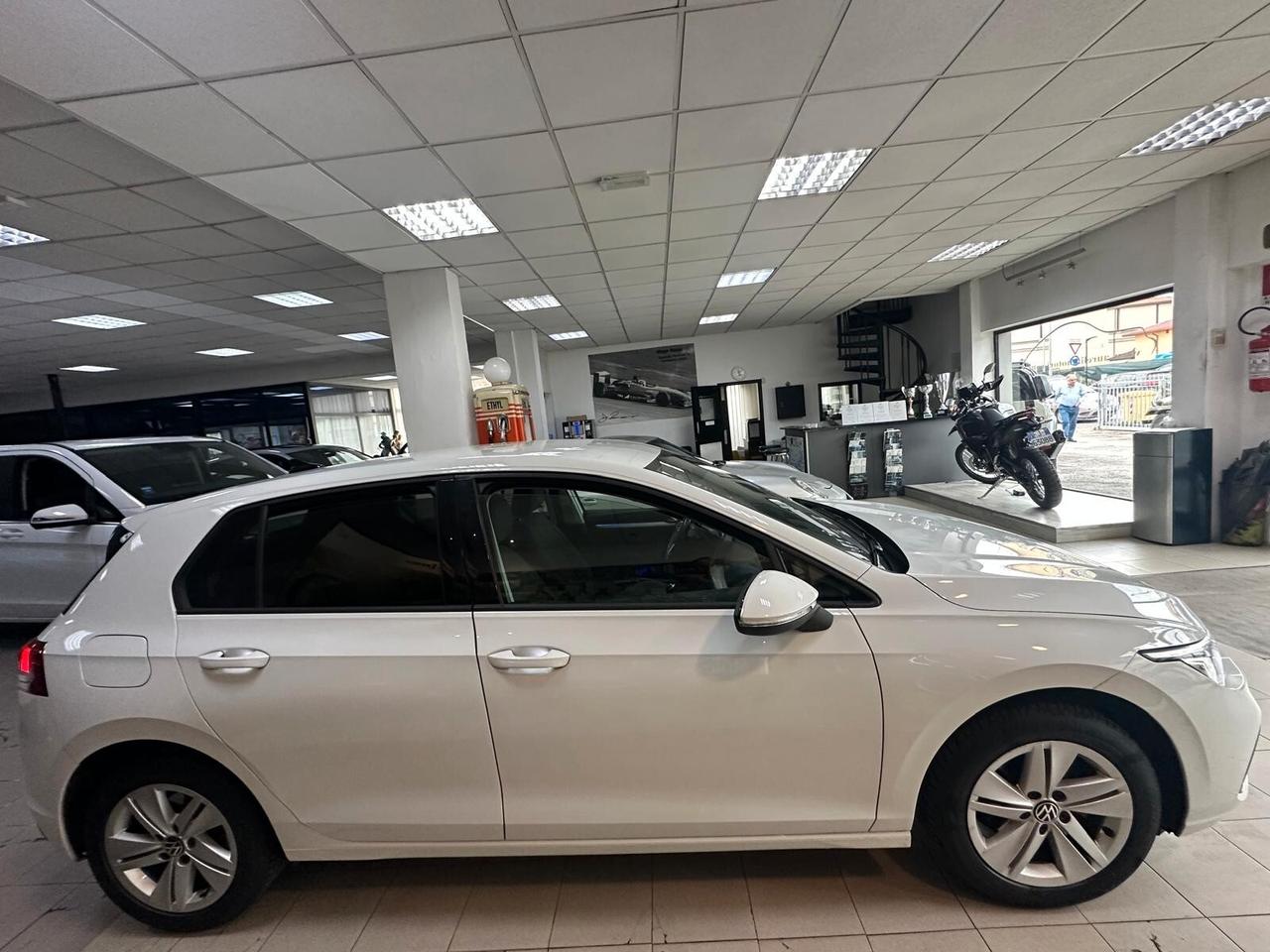 Volkswagen Golf 1.5 TSI 130 HP UNIPR. PERFETTA PARI AL NUOVO FULL OPT.