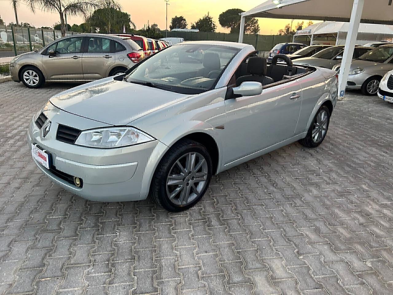 Renault Megane 1.6 16V 3 porte Confort Authentique