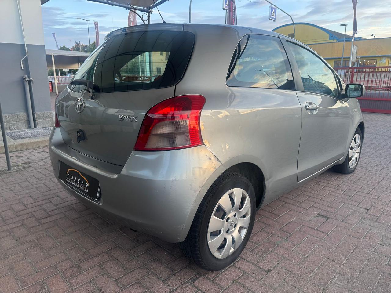 Toyota Yaris 1.0 VVT-i Sol #50407