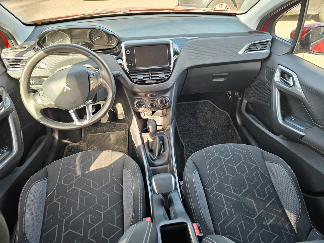 Peugeot 2008 PureTech 82 Allure