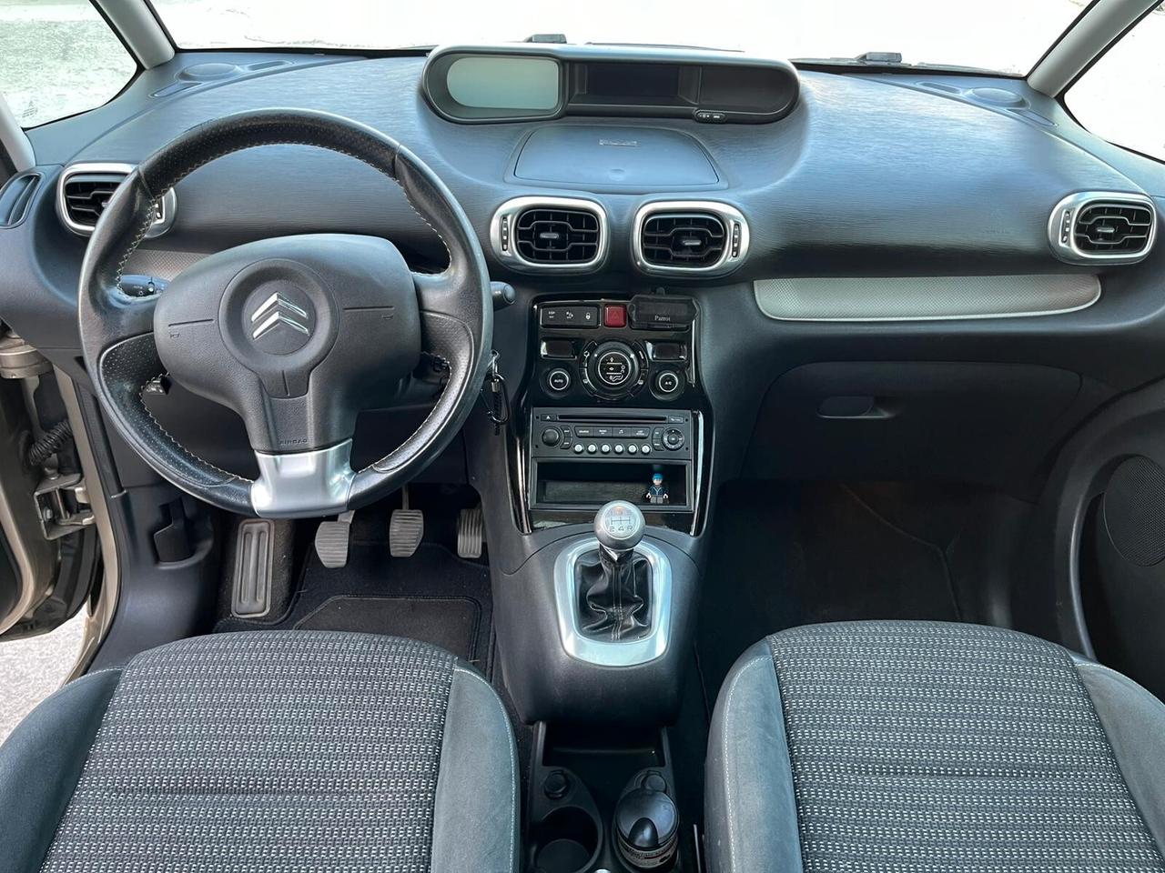 Citroen C3 Picasso 1.6 B/GPL 2033 Neopatentati Pelle Tetto