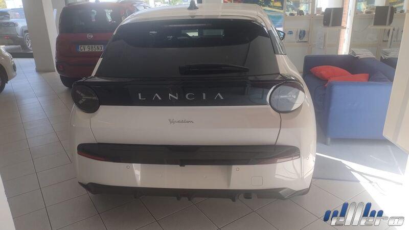 Lancia Ypsilon Ibrida Nuova Ypsilon 1.2 100cv Ibrida LX