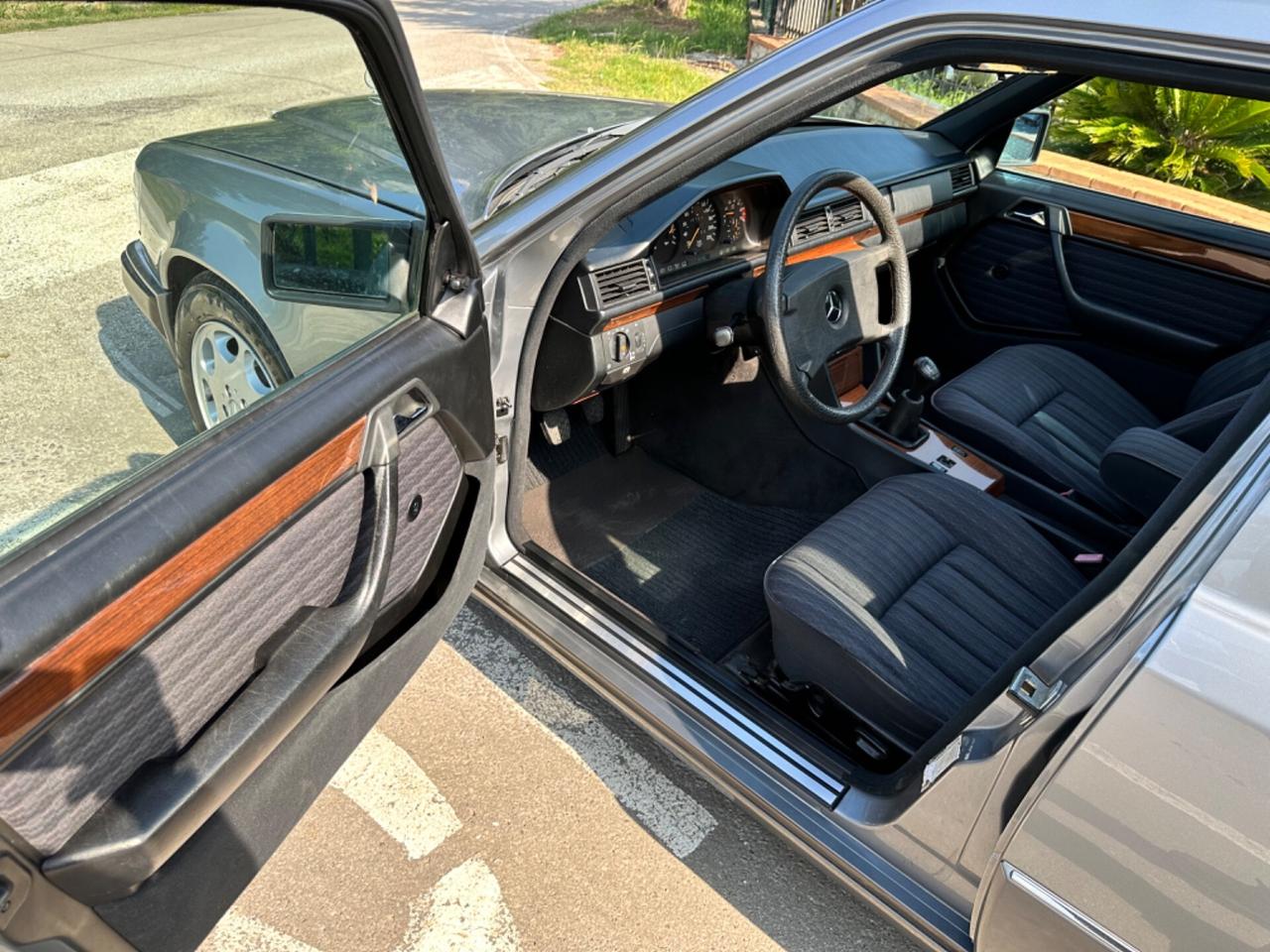 Mercedes w124 2.0 8 valvole gpl in perfetto stato