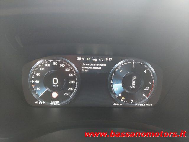 VOLVO V60 Cross Country D4 AWD Geartronic Business Plus