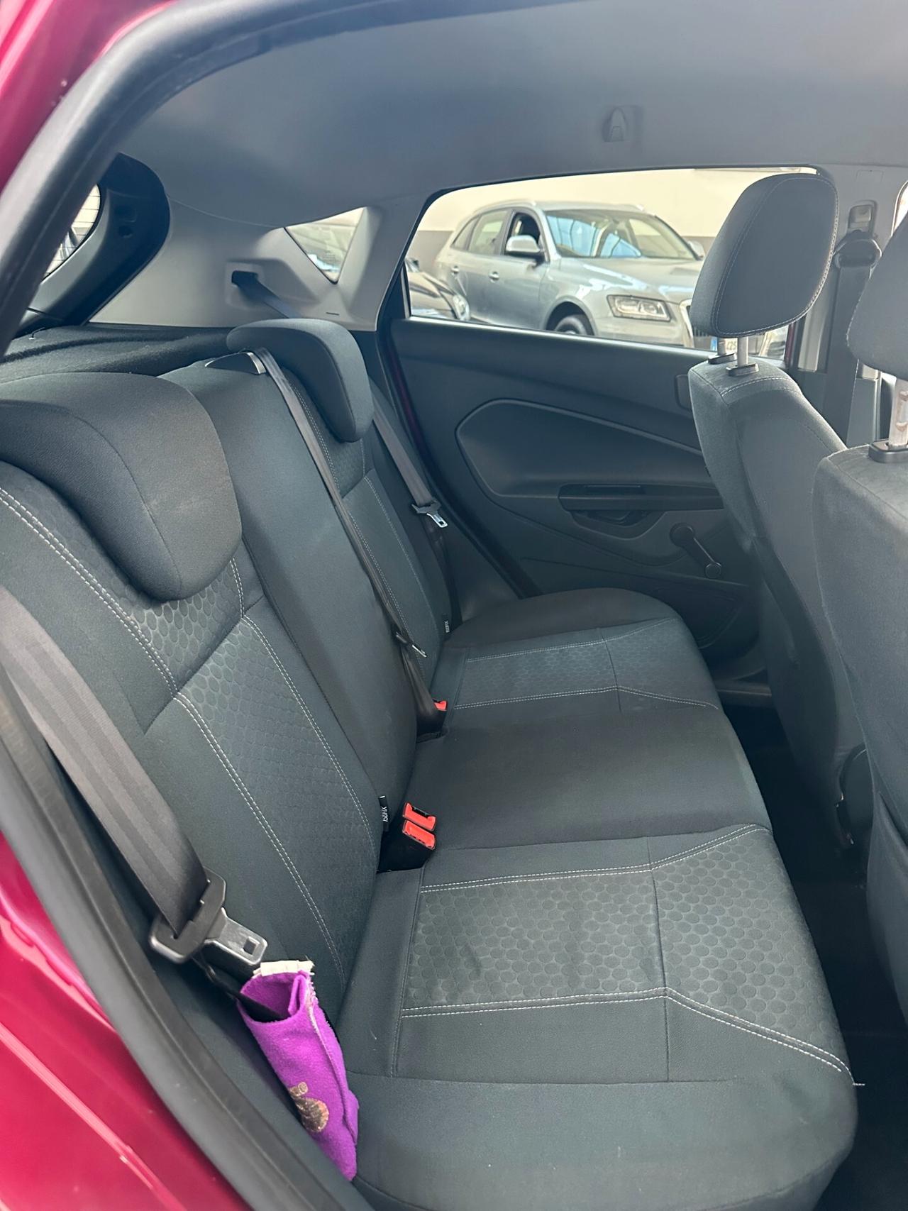 Ford Fiesta 1.2 Benz (Euro 5), Uni Proprie, si neopat, impeccabile