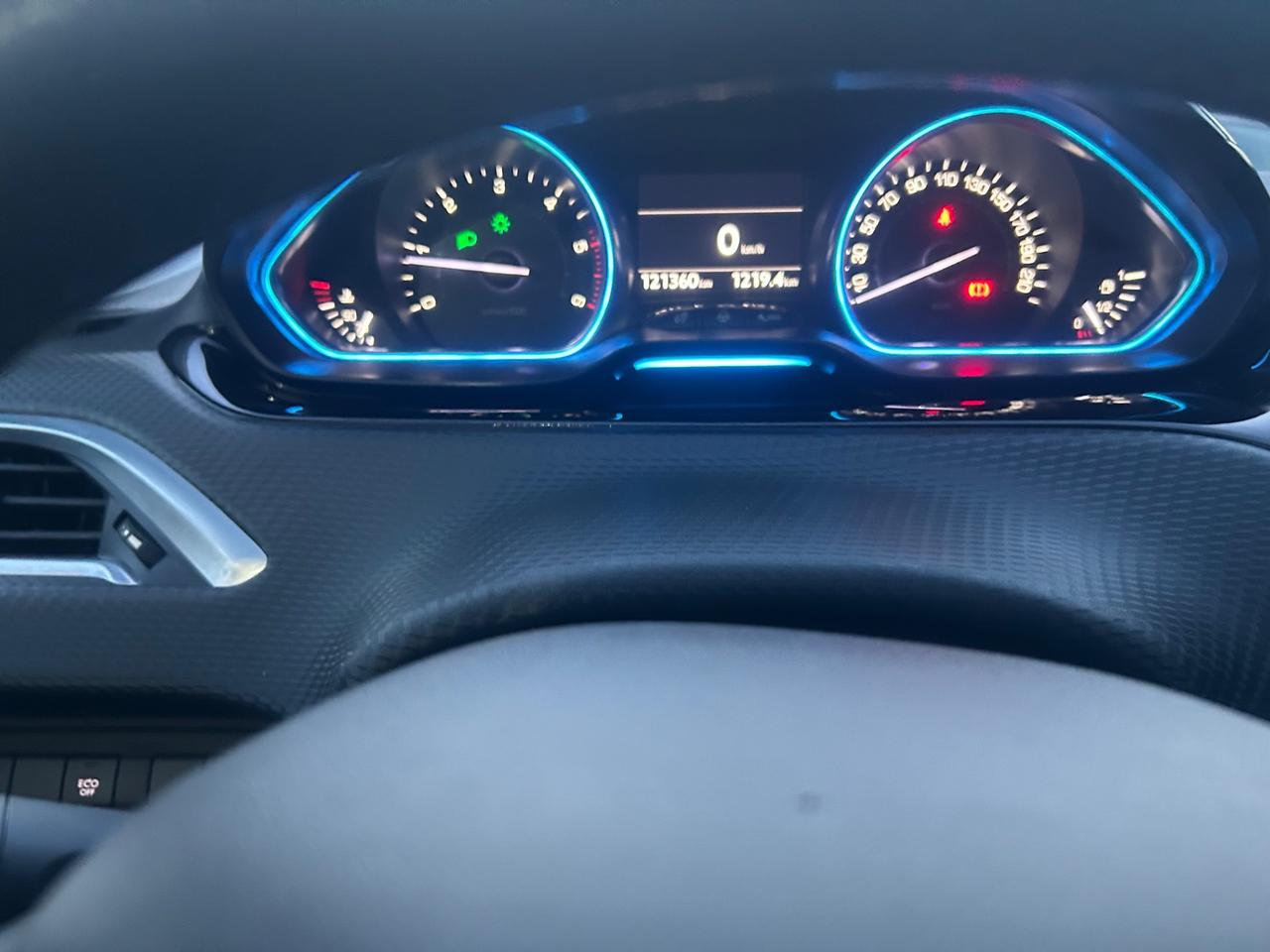 Peugeot 2008 1.6 e-HDi 115 CV Stop&Start 120000km