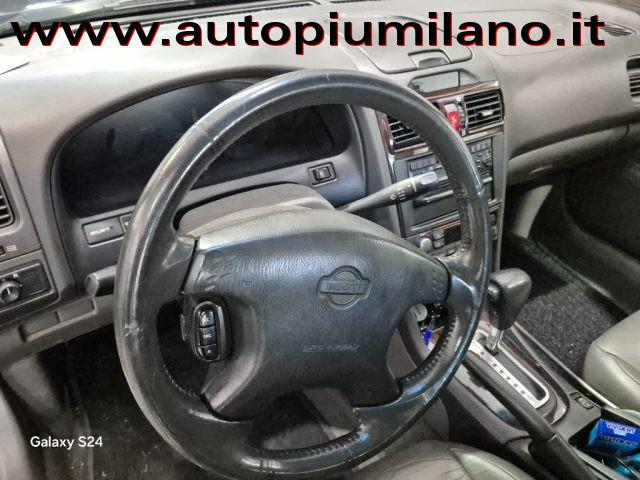 NISSAN Maxima QX 2.0 V6 24V