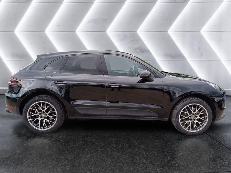 Porsche Macan 2.0 252cv pdk
