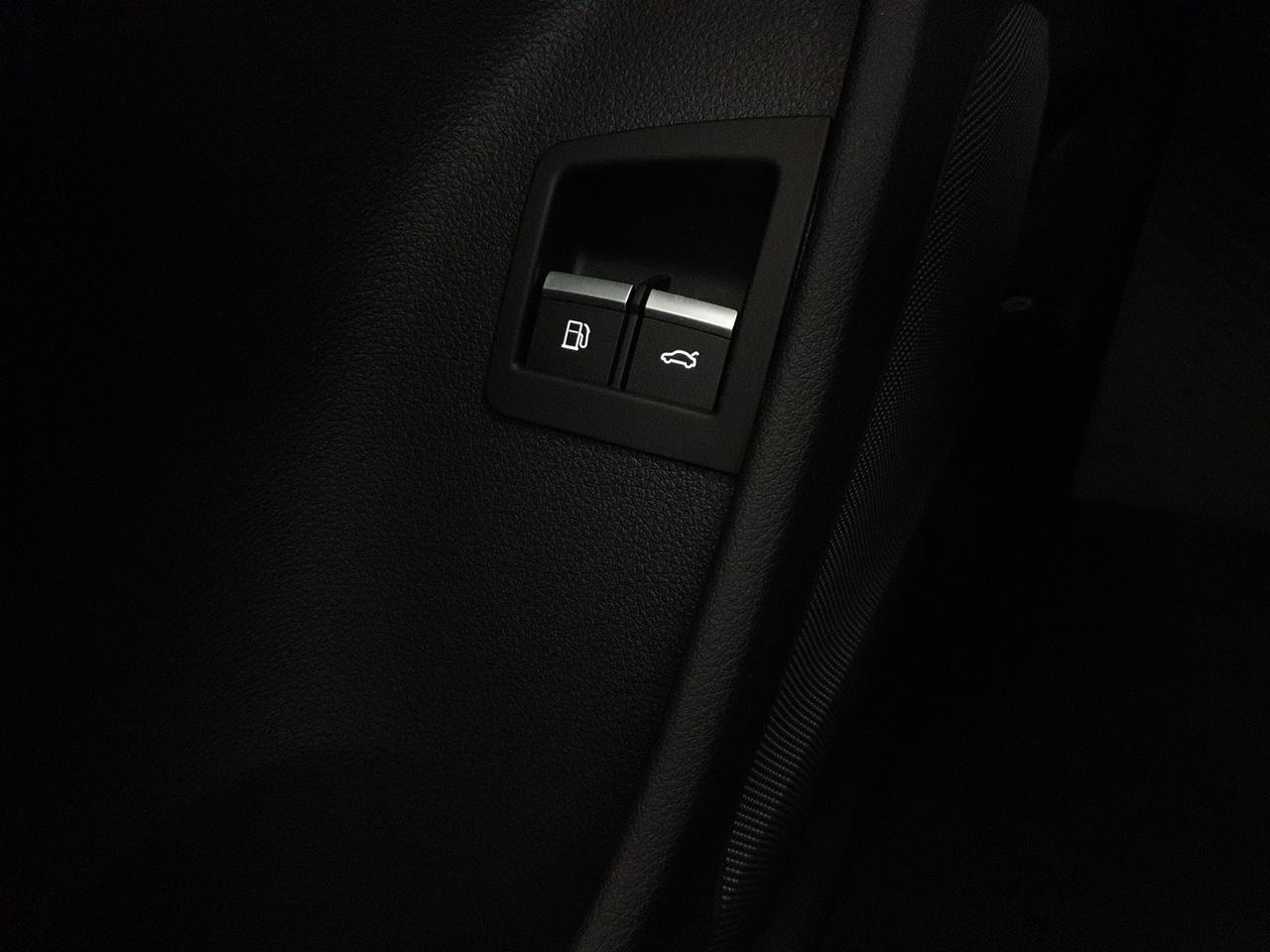 55TFSIe 381CV quattro tiptronic Sport