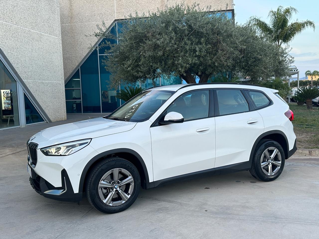 BMW X1 sdrive18d auto possibilità noleggio no scoring