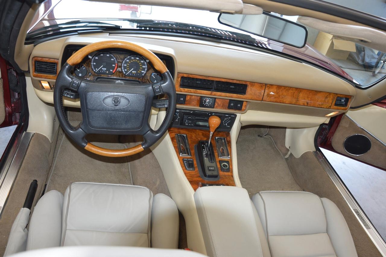 Jaguar XJS 4.0 AUT. CELEBRETION " MOTORE AJ6"