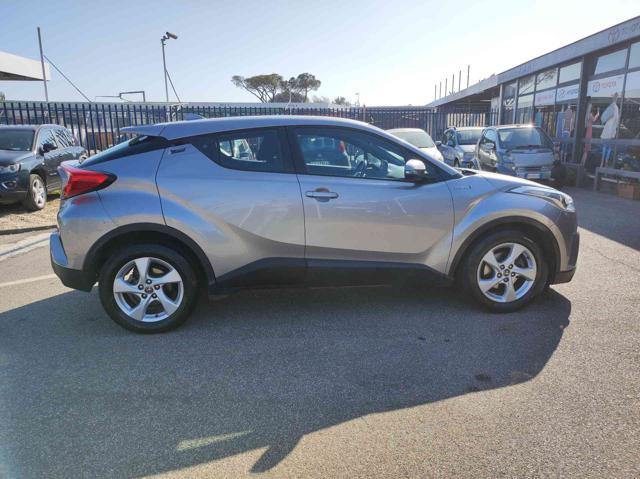 TOYOTA C-HR 1.8 Hybrid E-CVT con rottamazione -?1500