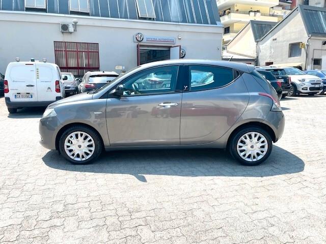 Lancia Ypsilon 1.2 69 CV 5 porte S&S Gold E5 GARANZIA 12 MESI!!!!