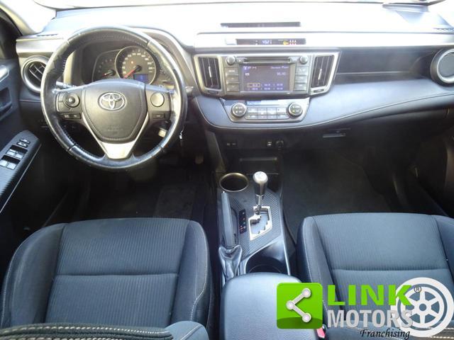 TOYOTA RAV 4 AWD