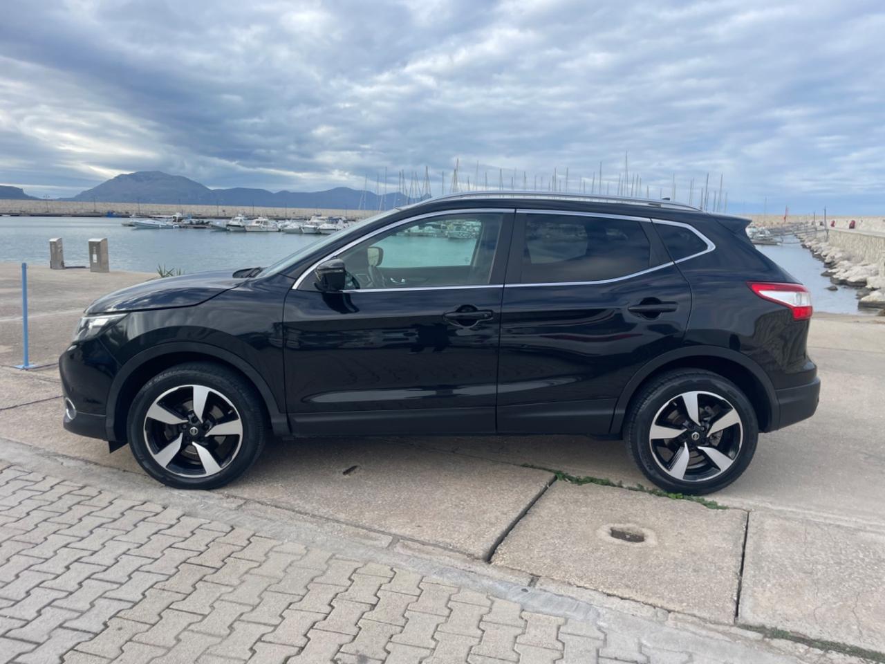 Nissan Qashqai 1.6 dCi 2WD N-Connecta