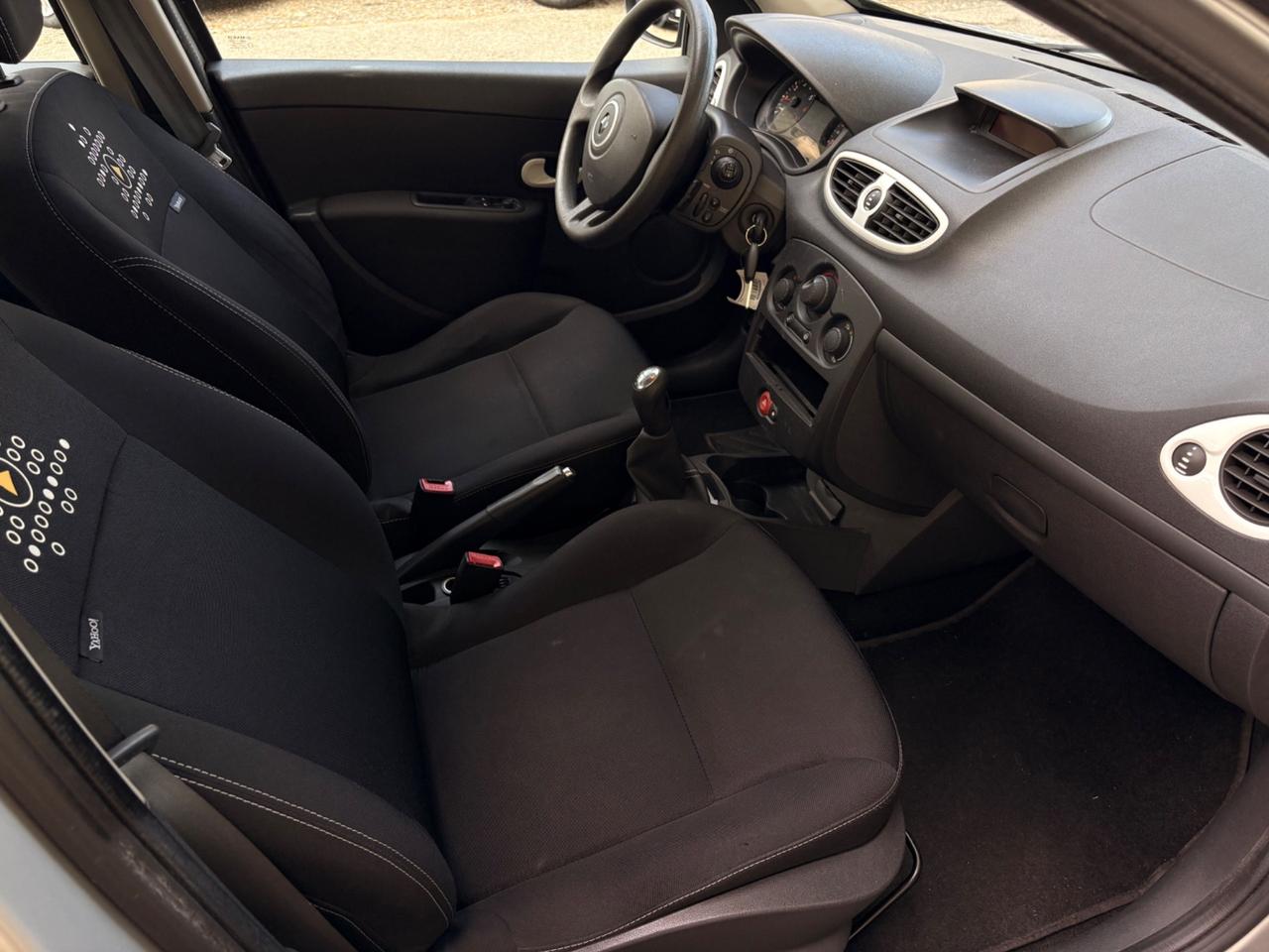 Renault Clio 1.2 Benzina 16V SporTour 2012