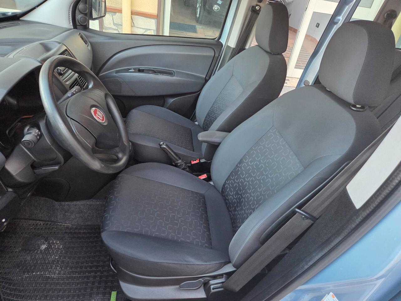 FIAT DOBLO 1.6 DIESEL 5 POSTI ANNO 2013 KM CERTIFICATI