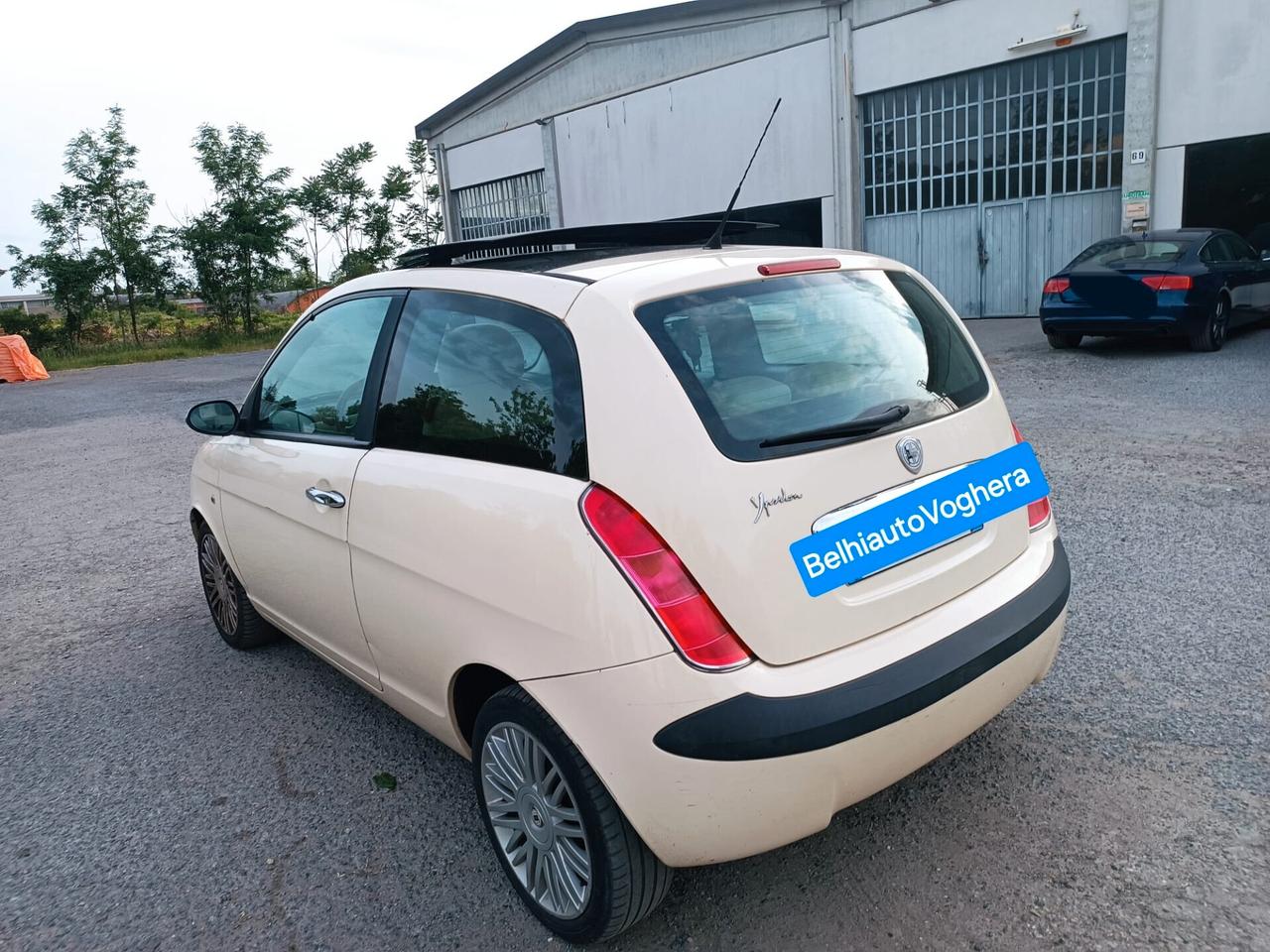 Lancia Ypsilon 2006---1.2 Benzina Neopatentati