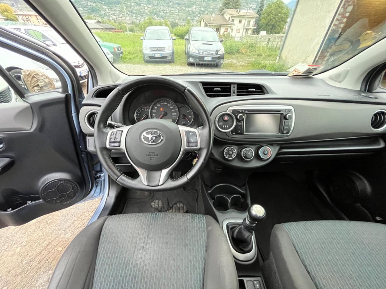 Toyota Yaris 1.3 Lounge VENDUTA