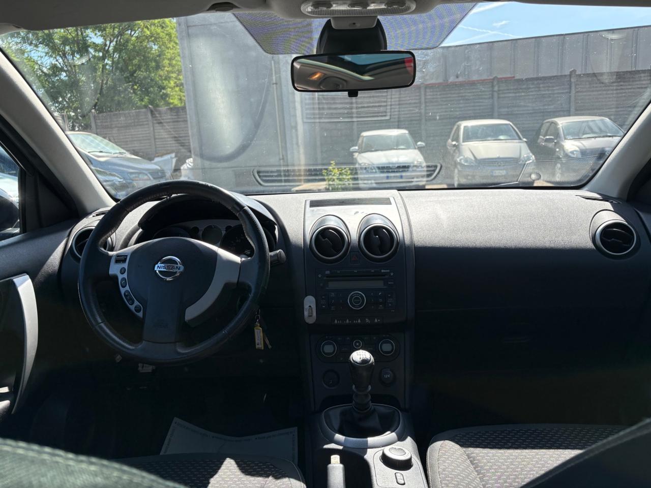 Nissan Qashqai 2.0 dCi DPF 4WD Tekna