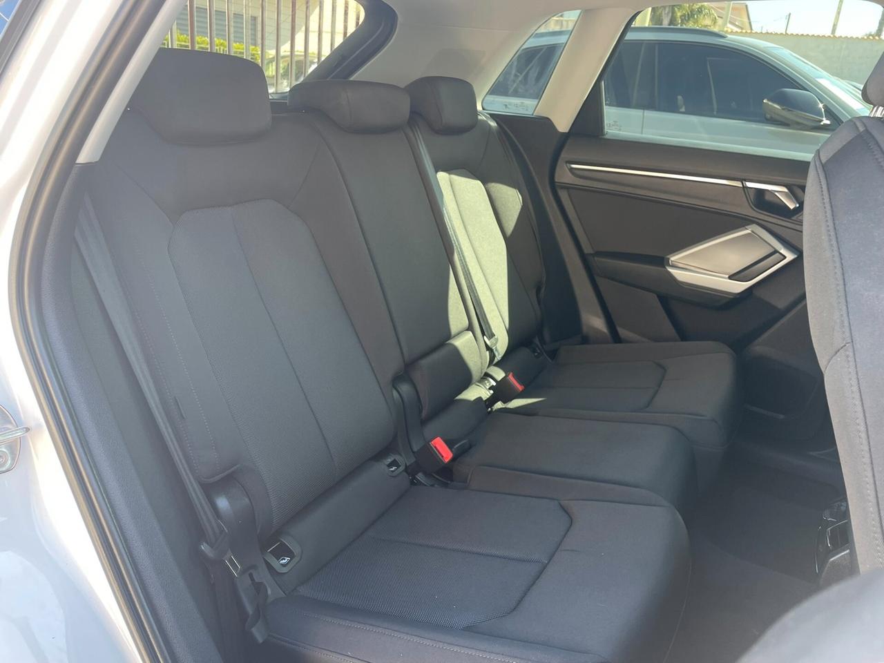 Audi Q3 Business 2.0 TDI 190CV s-tronic quattro 40
