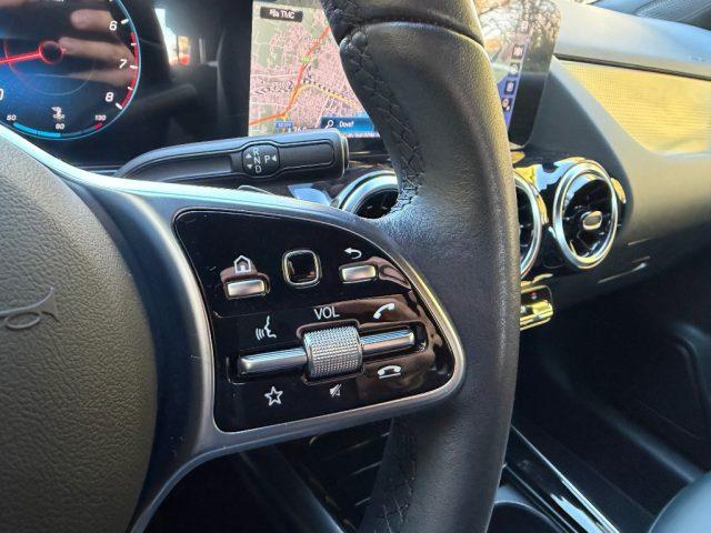 MERCEDES-BENZ GLA 180 136CV SPORT AUTOMATIC KM-49.000 TAGLAINDATI!