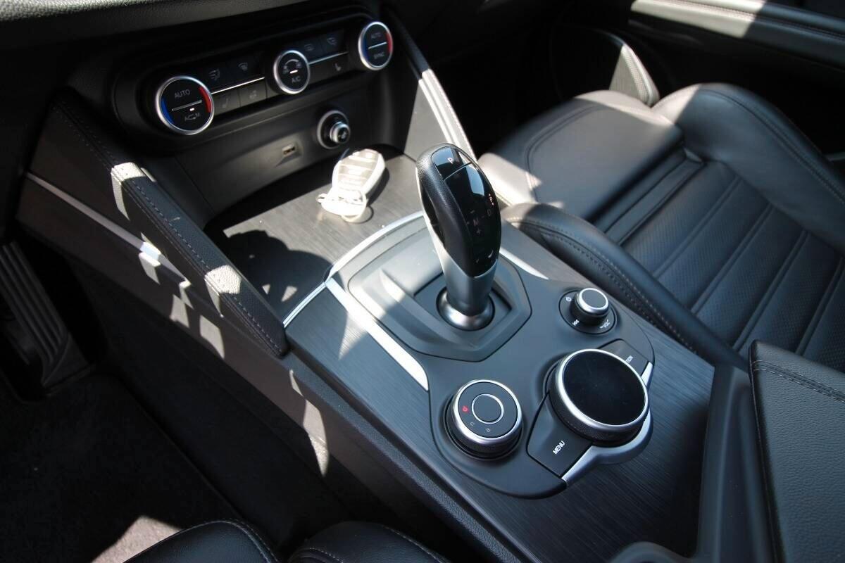 Alfa Romeo Stelvio td 210 AT8 Q4 B-Tech|12.2019