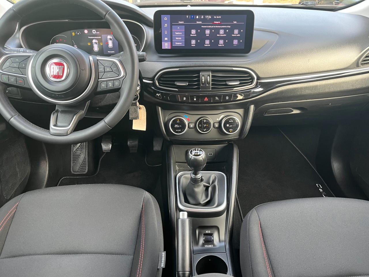 Fiat Tipo 1.6 Mjt 5 porte Cross 130 cv