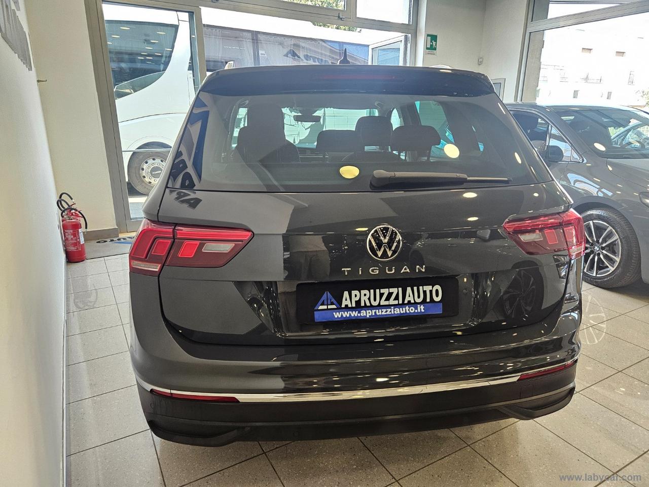 VOLKSWAGEN Tiguan 2.0 TDI 150CV SCR DSG Life
