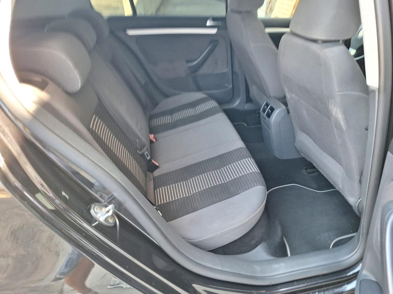 Volkswagen Golf 1.9 TDI DPF 5p.