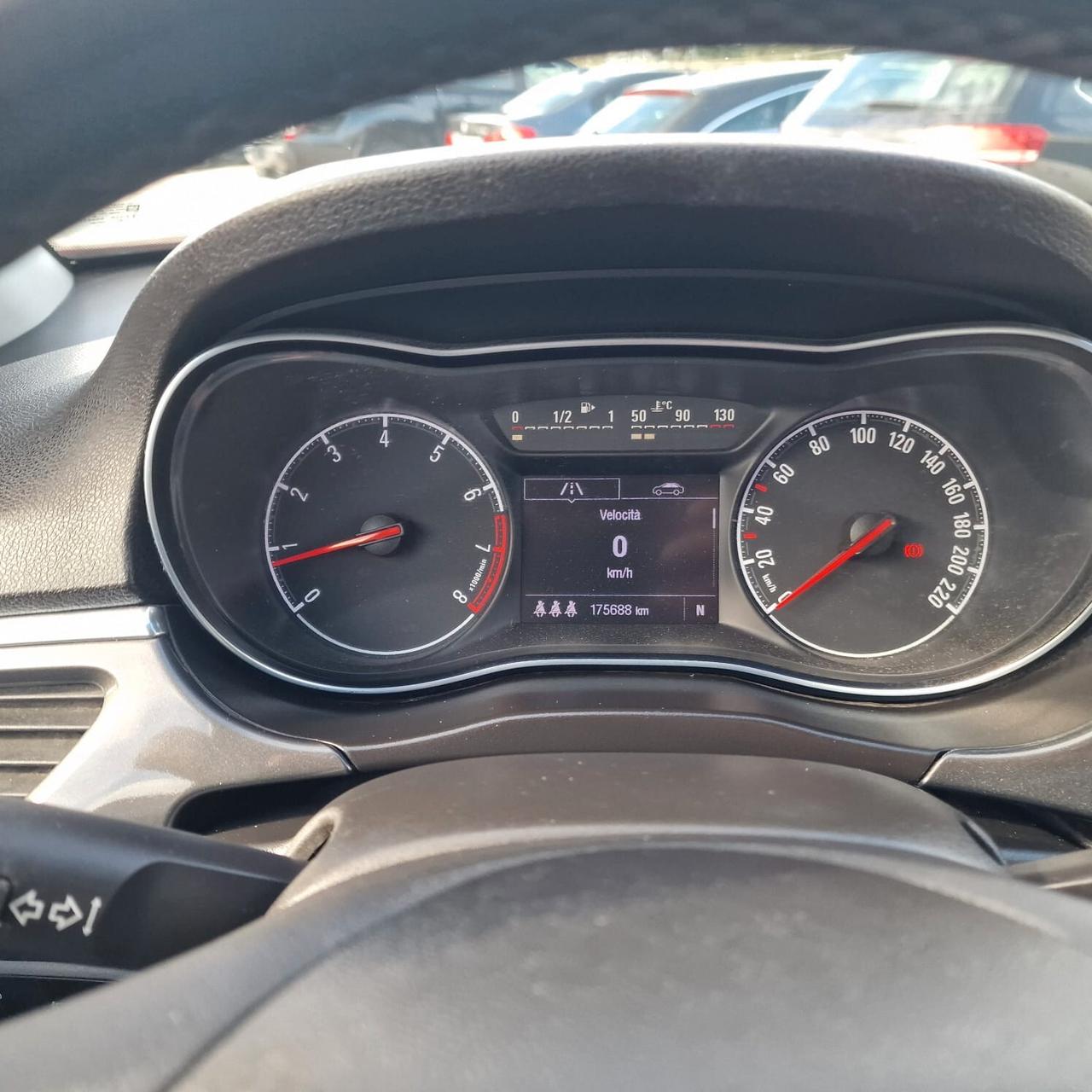 Opel Corsa 1.4 90CV GPL Tech 5 porte Cosmo CAMBIO AUTOMATICO E COLLAUDATO FINO 2030