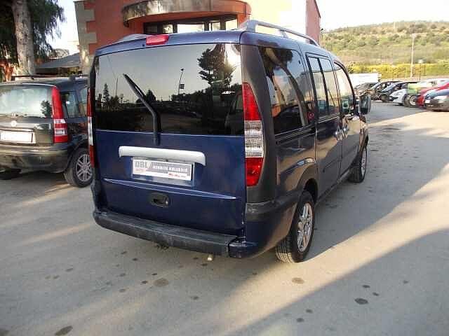 Fiat Doblò 1.9 JTD Malibù con gancio traino