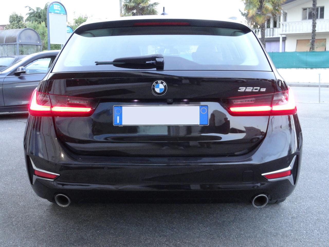 Bmw 320 320e Touring Luxury
