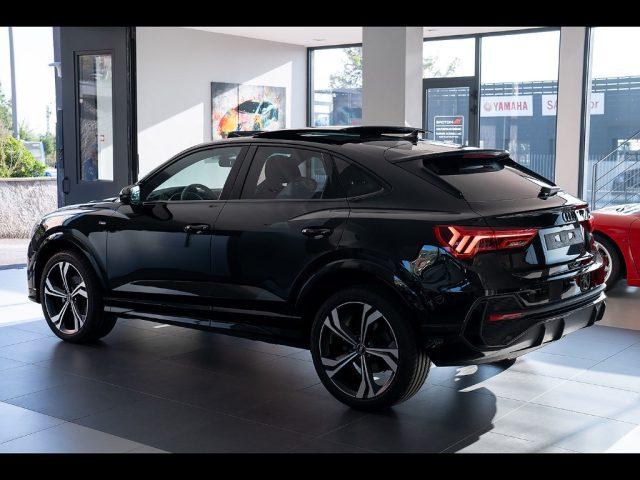 AUDI Q3 Sportback 35 TDI S line Quattro Identity Black