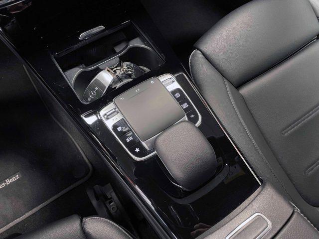 MERCEDES-BENZ A 180 D PREMIUM AUTO