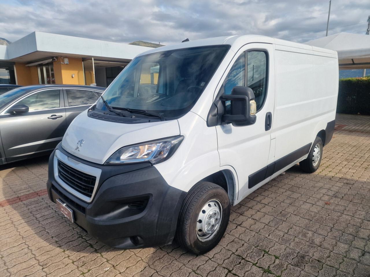 Fiat Ducato Boxer 330 2.2 HDi 3 Posti