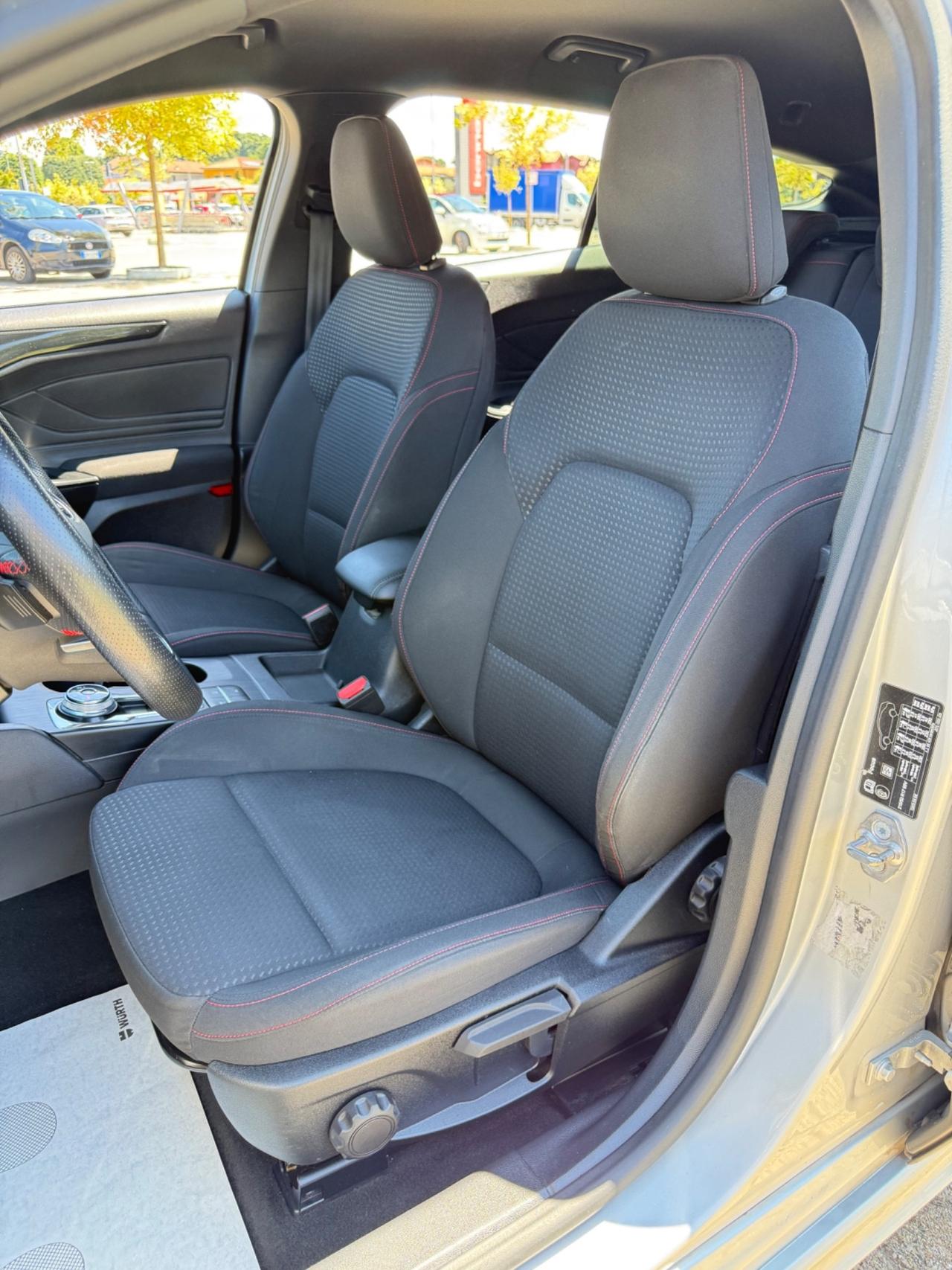 Ford Focus 1.0 EcoBoost 125 CV automatico SW ST-Line Co-Pilot