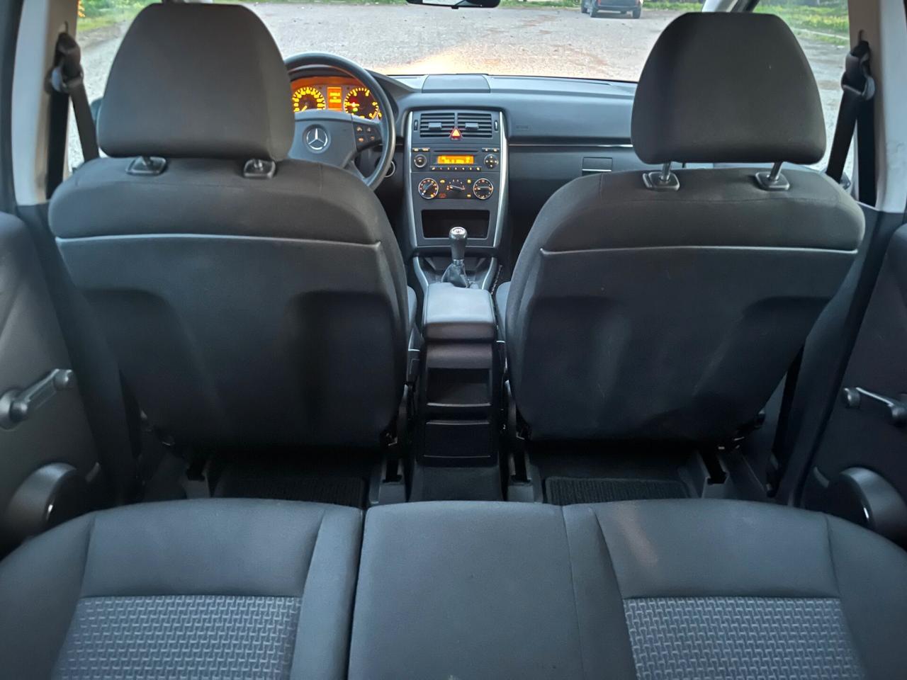 Mercedes Benz Classe B 180 CDI Executive 110CV