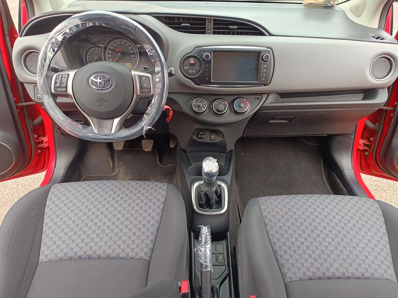 Toyota Yaris 1.0 5 porte Active